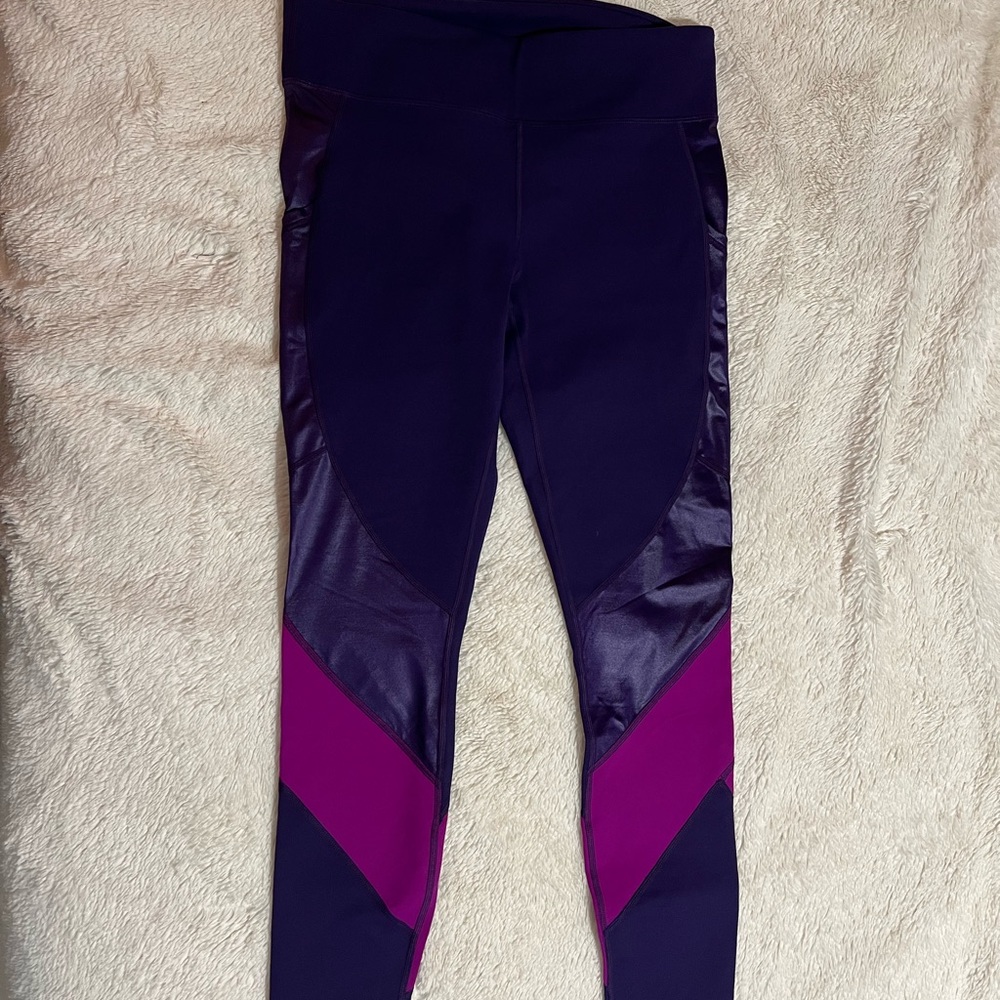 Fabletics Salar Statement Powerhold Legging Plum/… - image 4